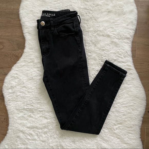 American Eagle Outfitters Black Hi-Rise Jeggings - Picture 1 of 5